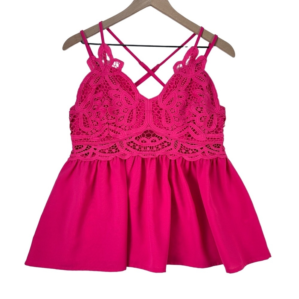 MAINSTRIP‎ Pink Crochet Lace Peplum Tank Top Babydoll Camisole Crisscross Back L